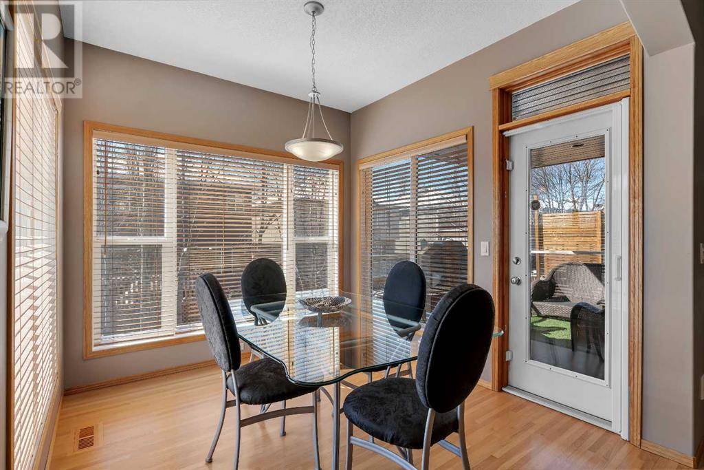 Calgary, AB T3G4Y4,226 Royal Abbey Court NW