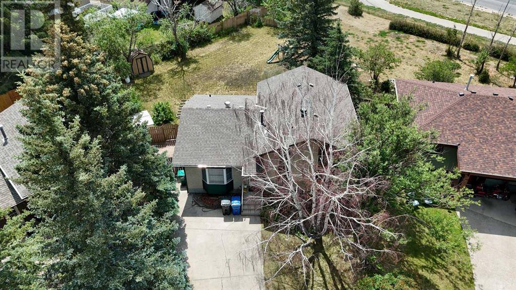 Lethbridge, AB T1K4S5,169 Princeton Crescent W