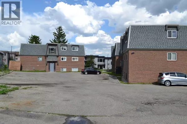 Calgary, AB T2K4W3,305, 431c Huntsville Crescent NW