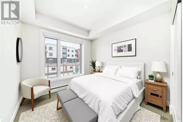 Calgary, AB T2Y0X6,212, 660 Shawnee Square SW