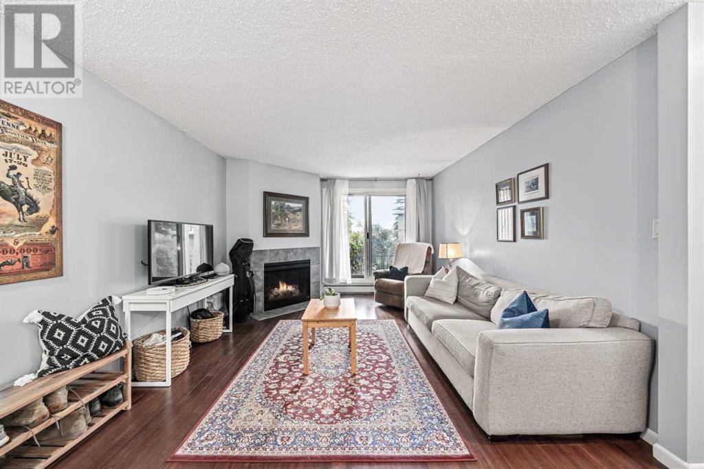 124, 6400 Coach Hill Road SW, Calgary, AB T3H1B8