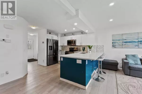 205 Luxstone Way SW, Airdrie, AB T4B3C1