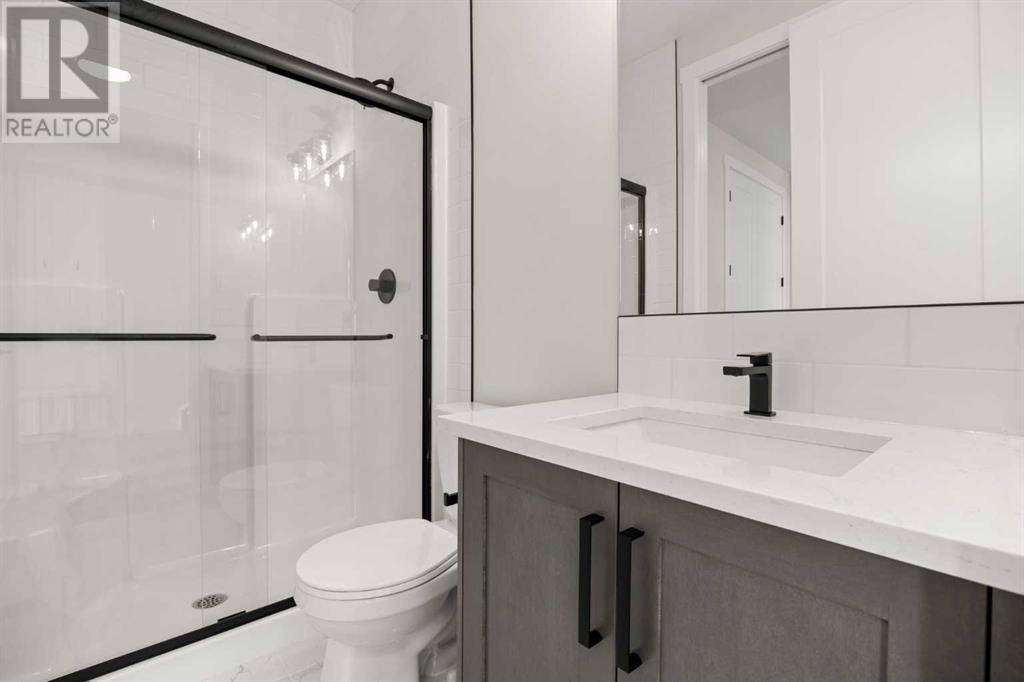 Chestermere, AB T1X3C2,466 Kinniburgh Loop