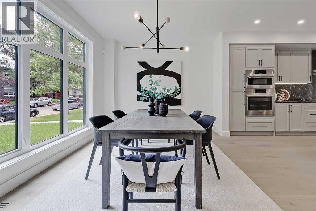 Calgary, AB T2M1S4,440 23 Avenue NW