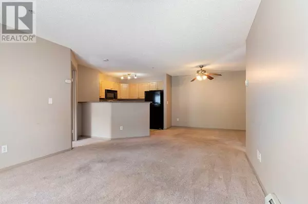 Calgary, AB T2Z4P2,3303, 4975 130 Avenue SE