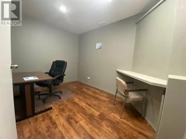 Taber, AB T1G1S1,202, 5224 48 Avenue