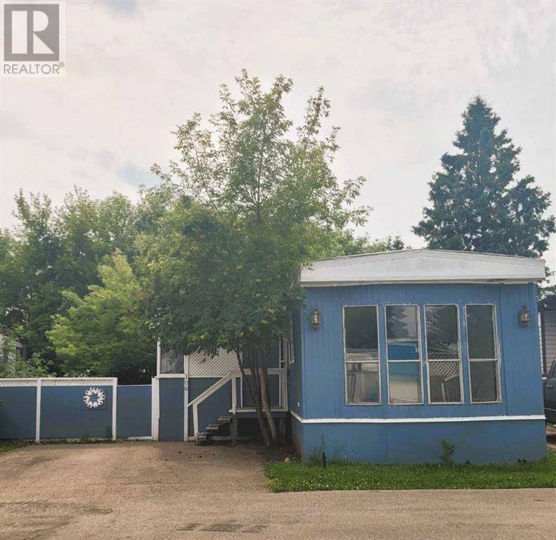 106, 5029 34 Street, Red Deer, AB T4N0P4