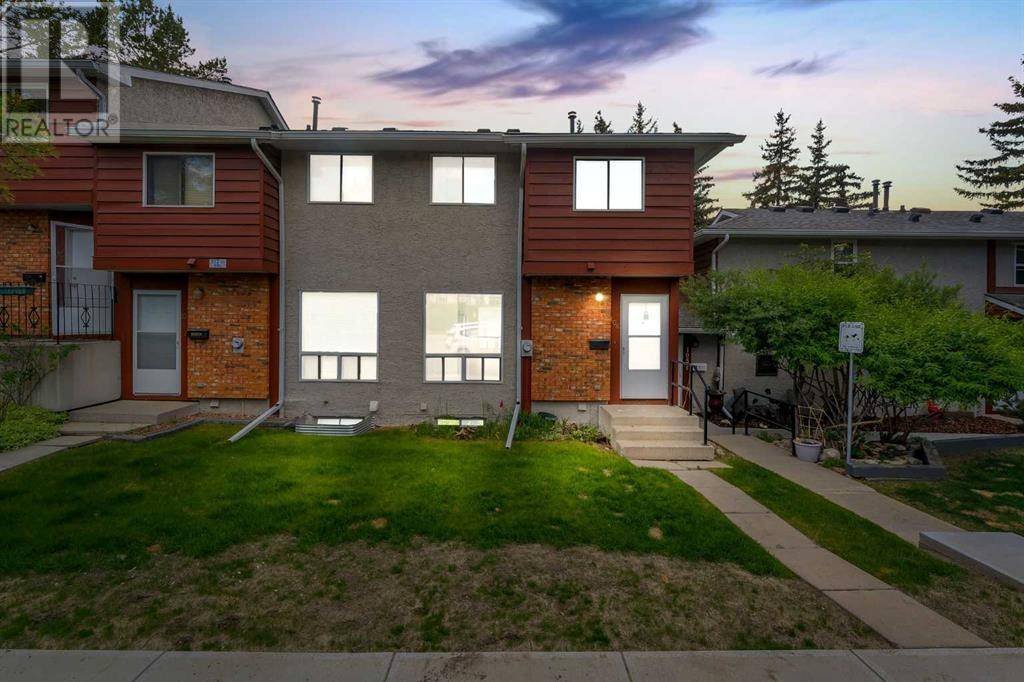 104, 6915 Ranchview Drive NW, Calgary, AB T3G1R8