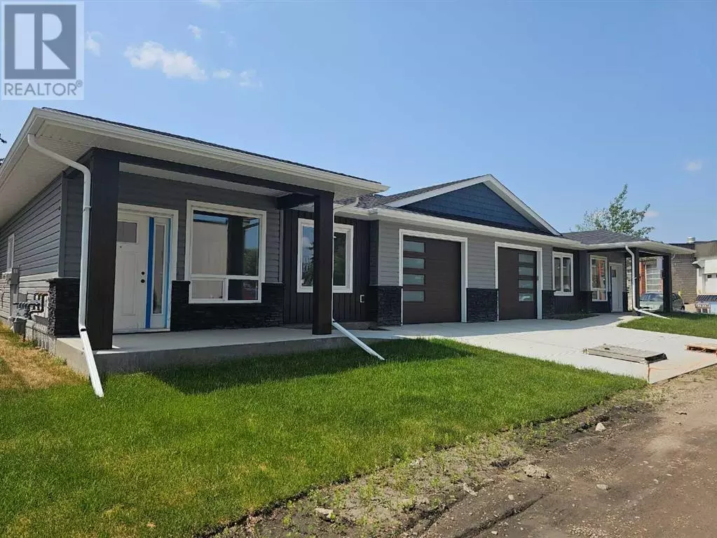 Lacombe, AB T4L1N4,#3, 4738 49A Avenue