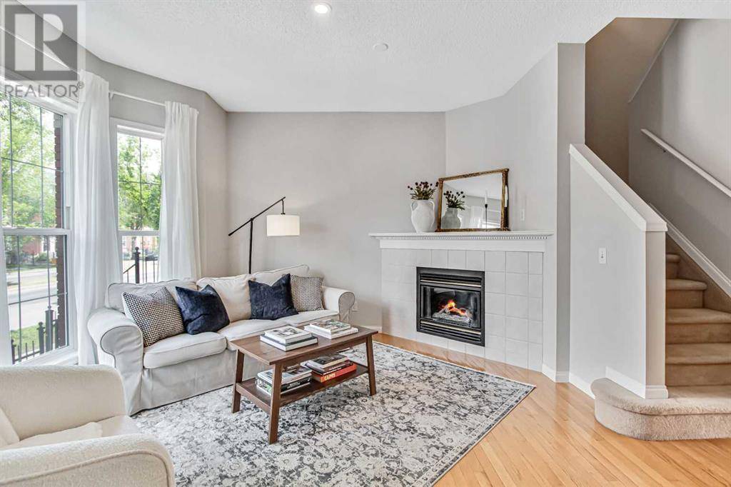 Calgary, AB T2Z2Z4,7 Promenade Way SE