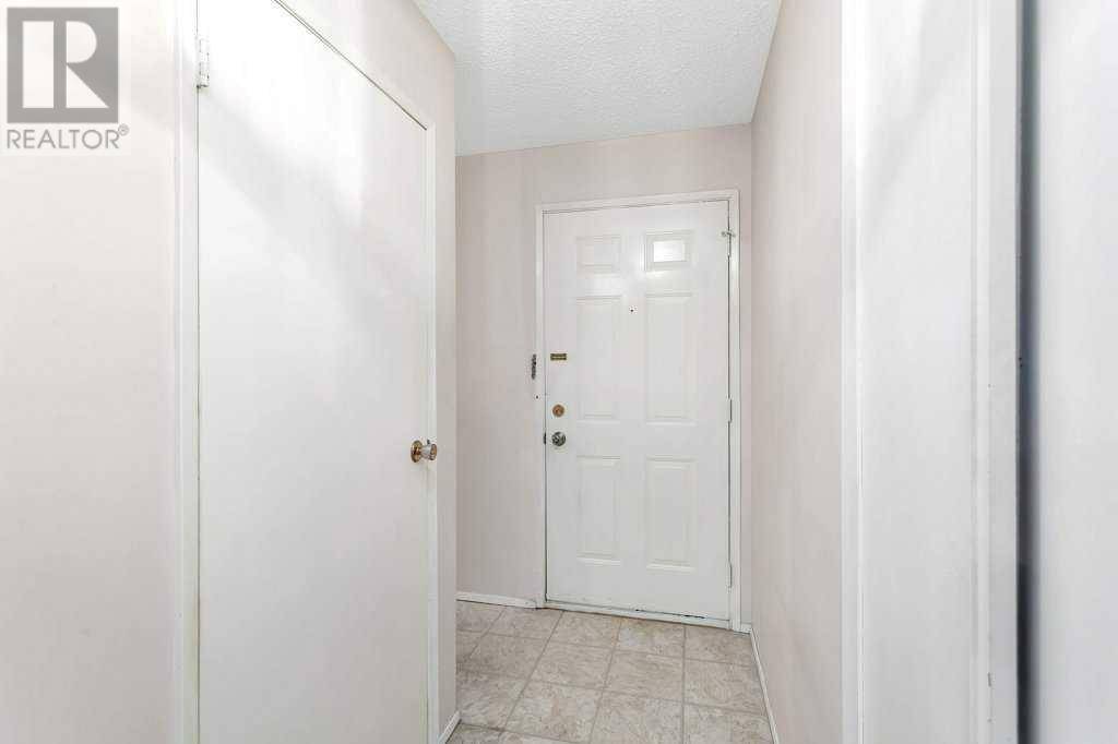 Red Deer, AB T4R1M8,203, 54 Bell Street
