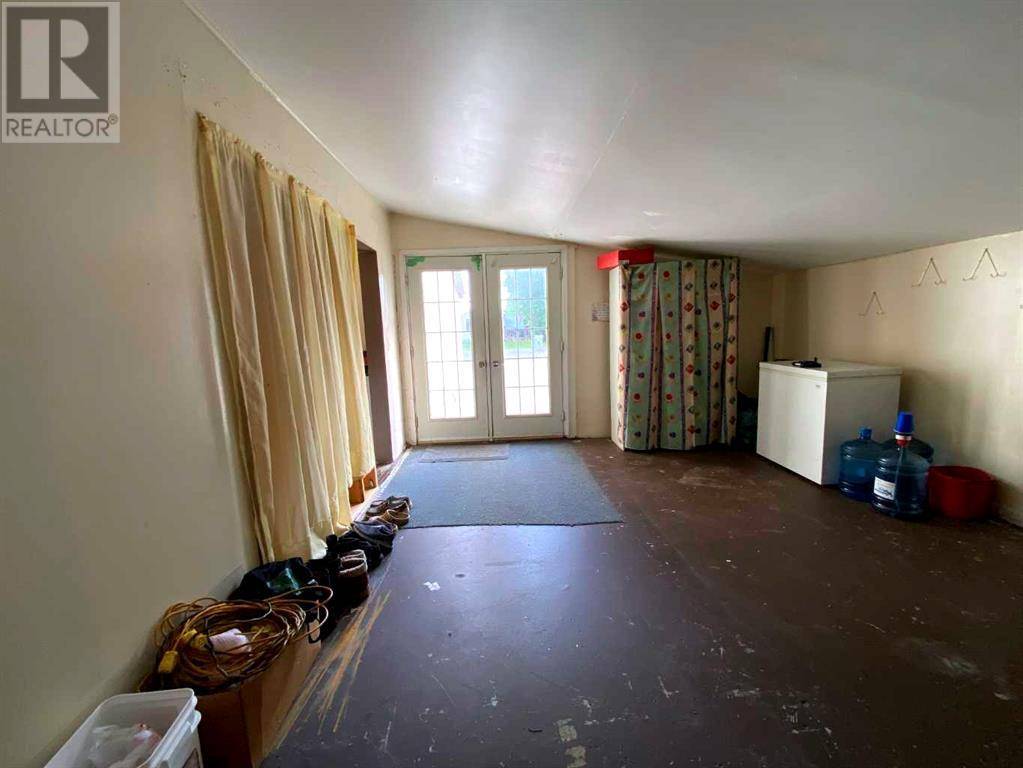 Wainwright, AB T9W1G2,1130 6 Avenue
