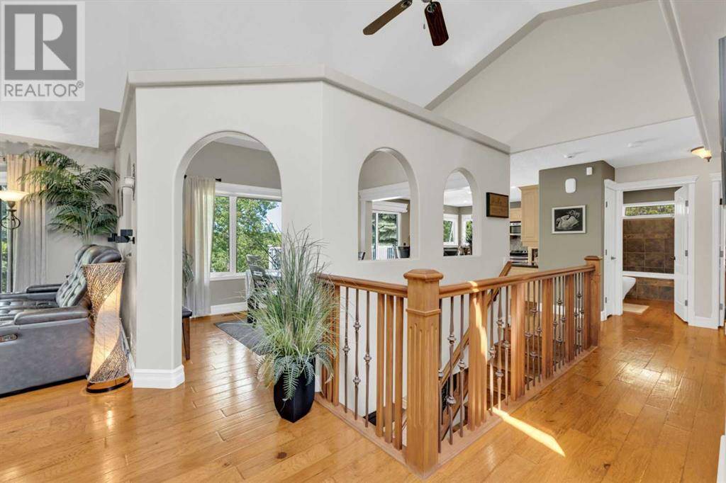 Lacombe, AB T4L1S4,20 Lakes Close