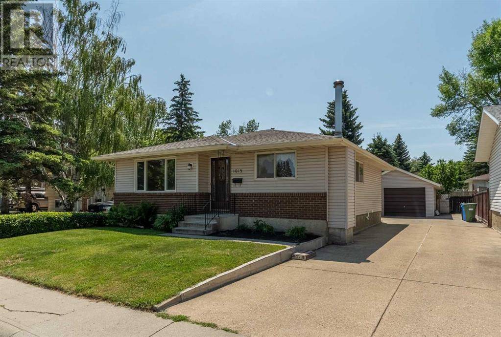 1015 Lysander Drive SE, Calgary, AB T2C1R8