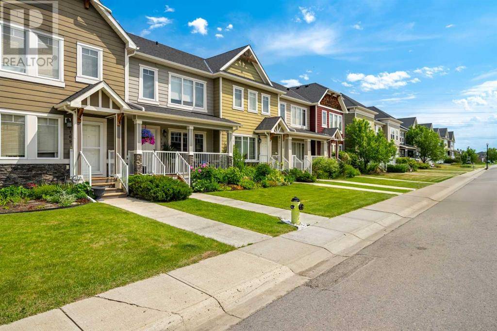 Chestermere, AB T1X0M3,165 Rainbow Falls Manor