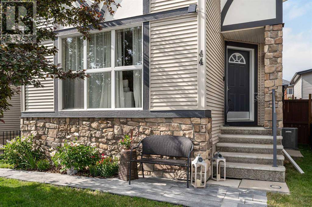 Calgary, AB T2X0C3,44 Silverado Range Close SW
