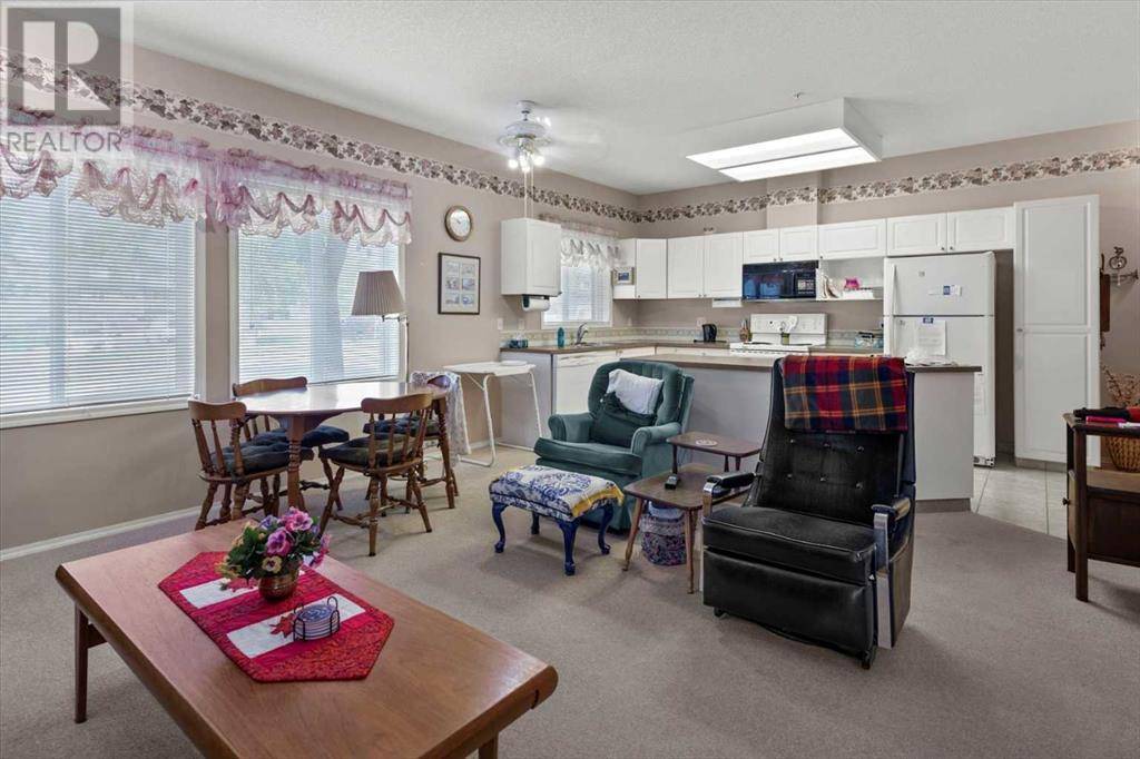 Calgary, AB T3E6S7,104, 2850 51 Street SW