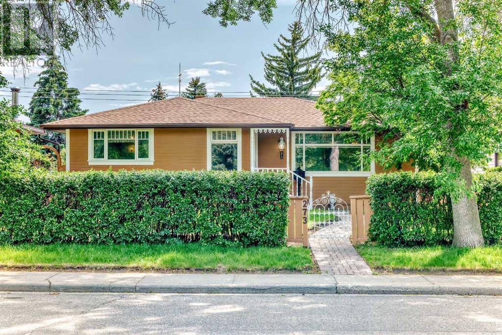 273 Capri Avenue NW, Calgary, AB T2L0H9