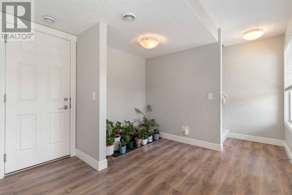 Calgary, AB T3J0Y2,566 Savanna Boulevard NE
