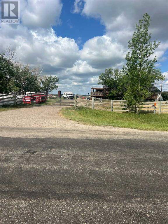 243032A Range Road 261, Rural Wheatland County, AB T1P0H9
