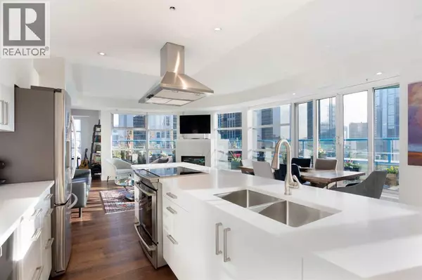 Calgary, AB T2P5K4,1005, 205 Riverfront Avenue SW