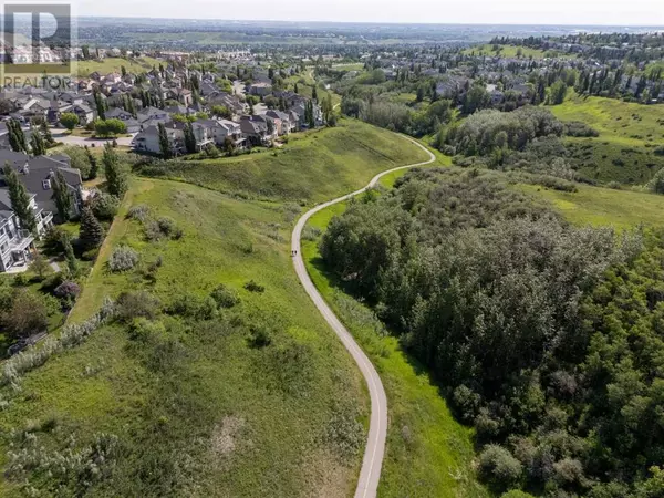 Calgary, AB T3A6J1,55 Edgeridge Circle NW