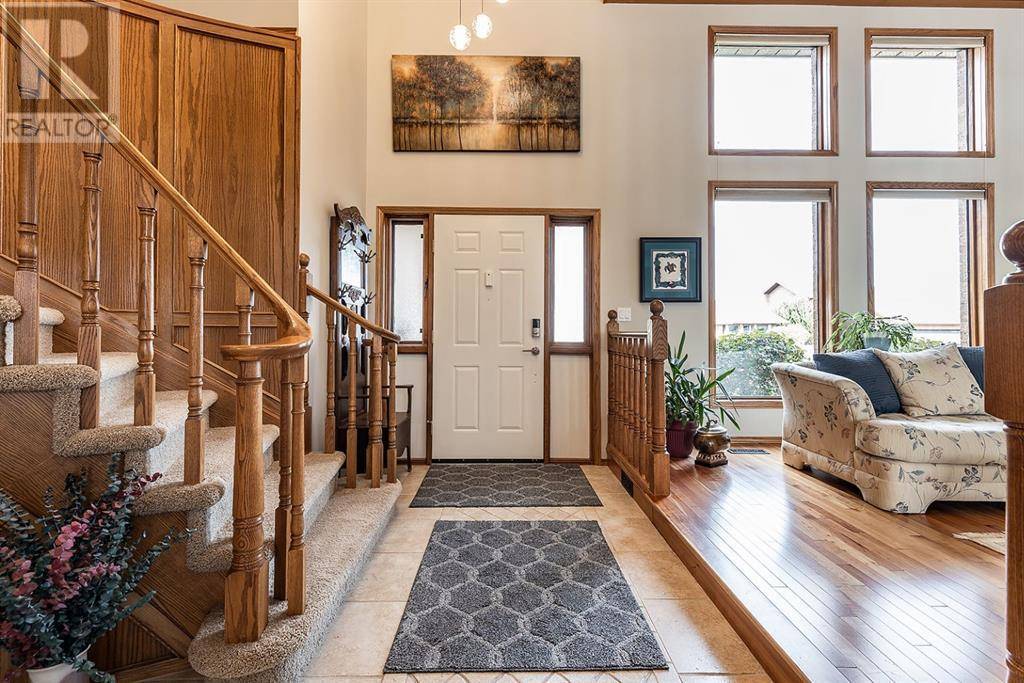 Medicine Hat, AB T1B3X4,614 Ross Glen Drive SE