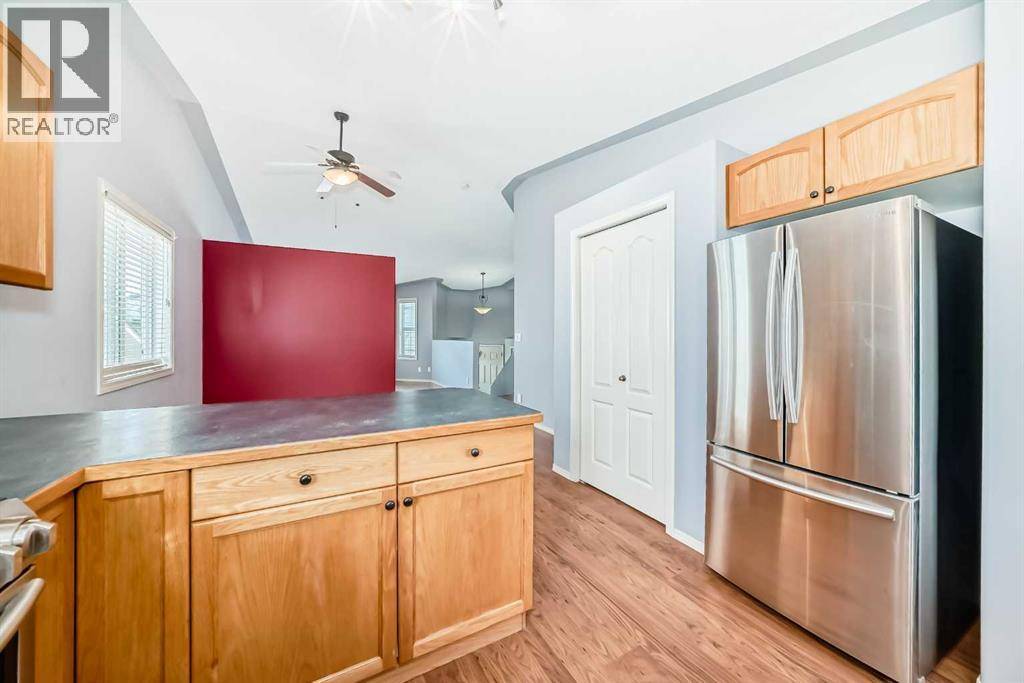 Red Deer, AB T4P4G1,56 Jennings Crescent