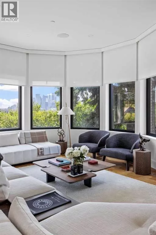 Calgary, AB T2N2C9,1111 16A Street NW