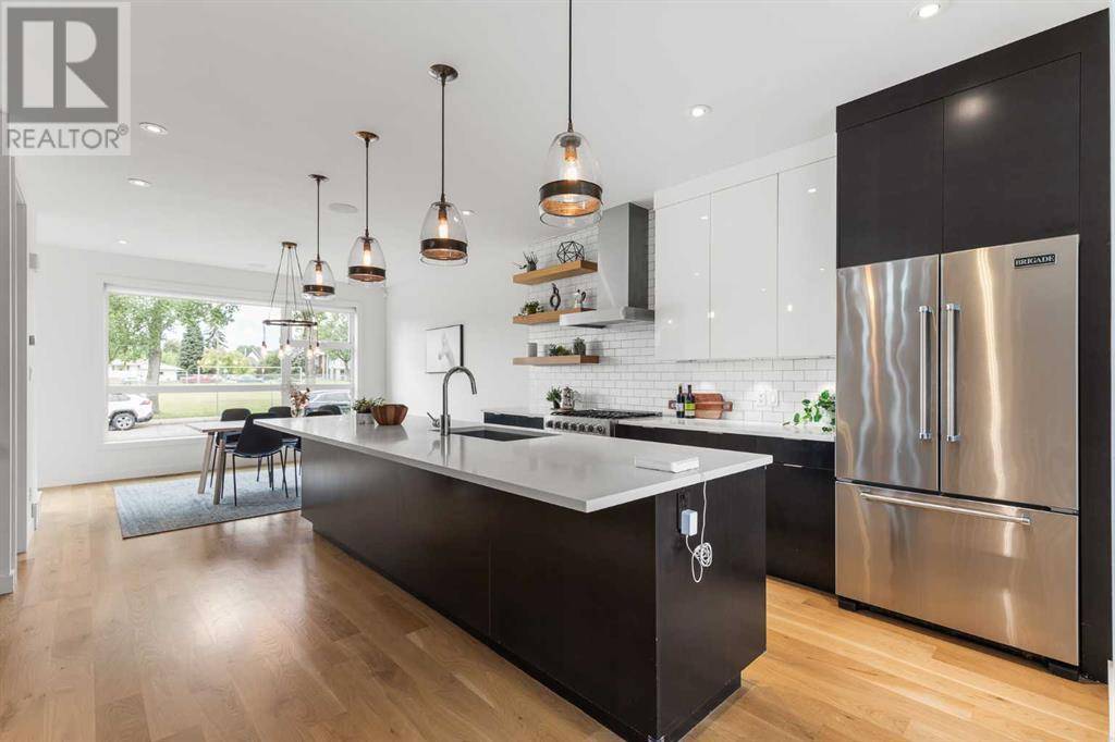 Calgary, AB T2T0W2,2342 23 Avenue SW