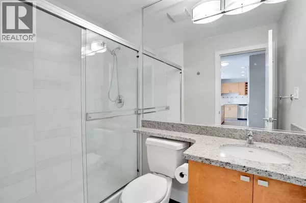 Calgary, AB T3C3X6,1401, 77 Spruce Place SW