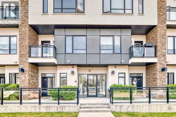 Calgary, AB T3C1E6,109, 15 Rosscarrock Gate SW