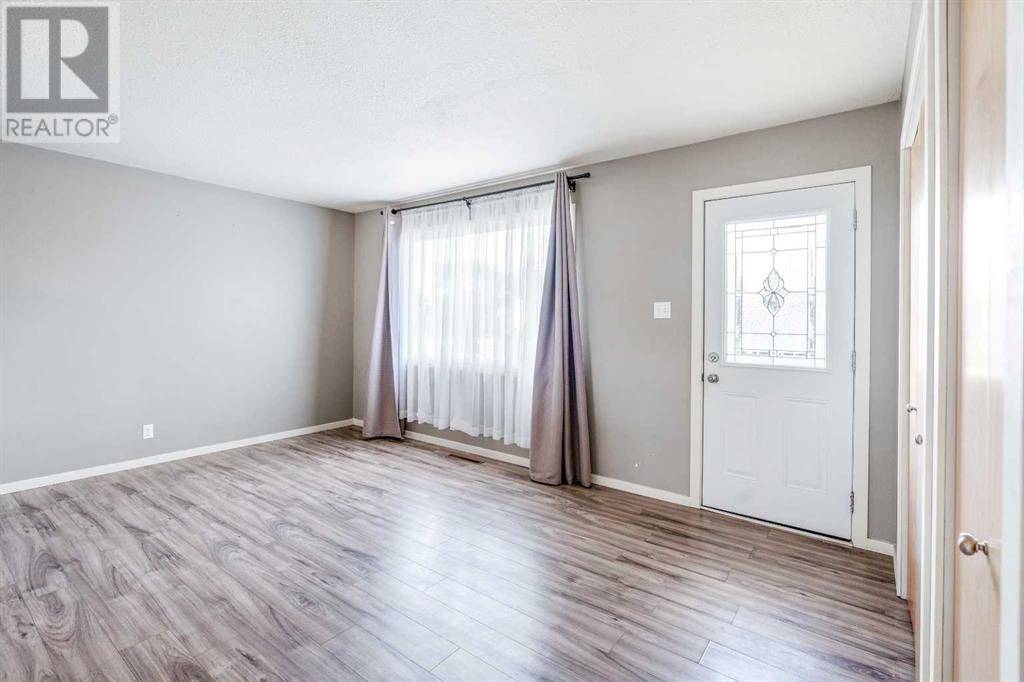 Lethbridge, AB T1K0L2,2823 11 Avenue S