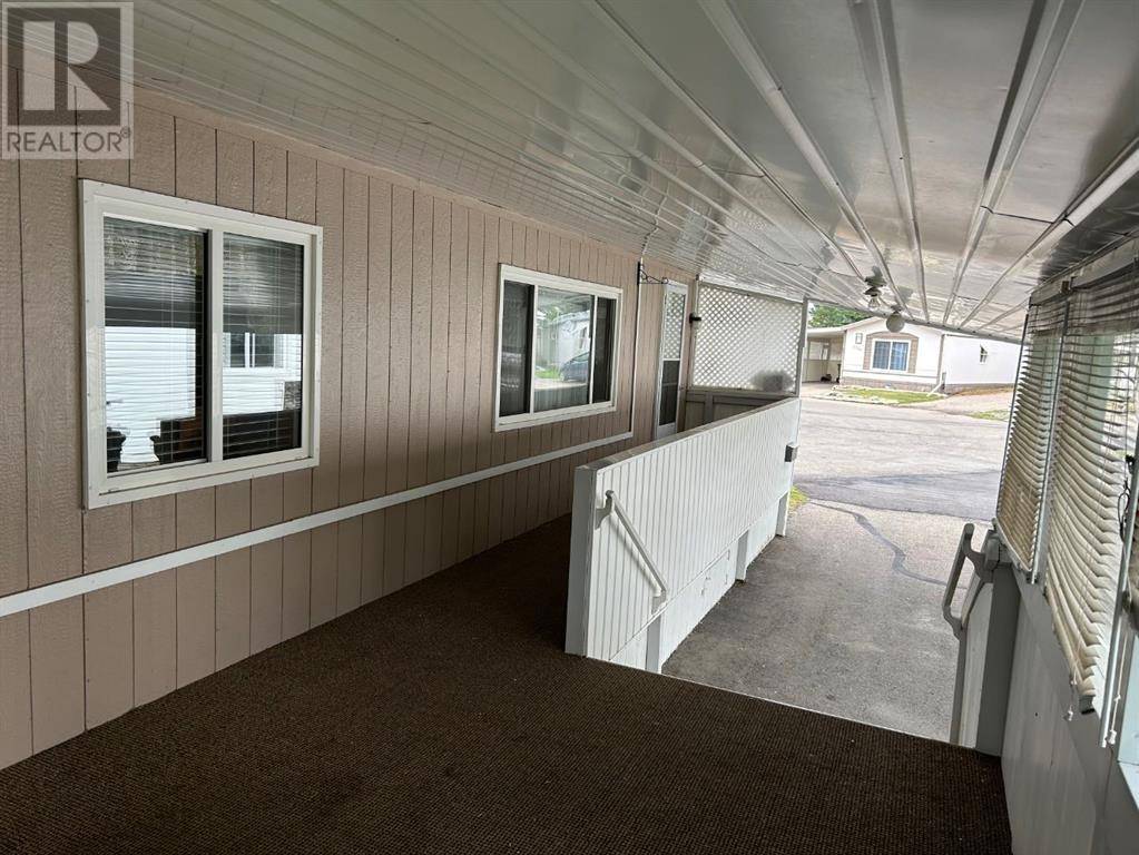 Lethbridge, AB T1K6S7,2912 30 Avenue S
