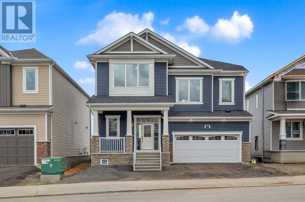 117 Cityside View NE, Calgary, AB T3N2N4