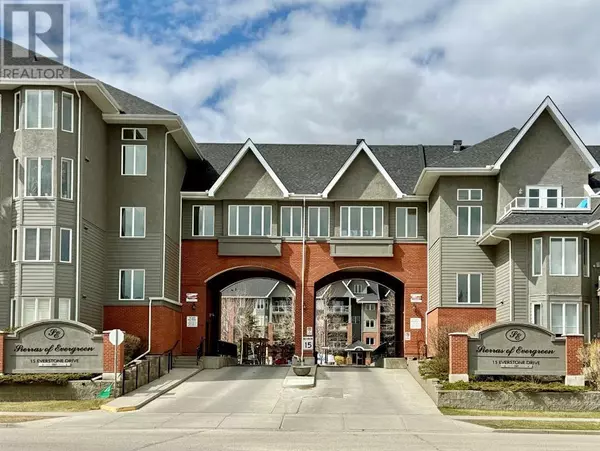 219, 15 Everstone Drive SW, Calgary, AB T2Y5B5