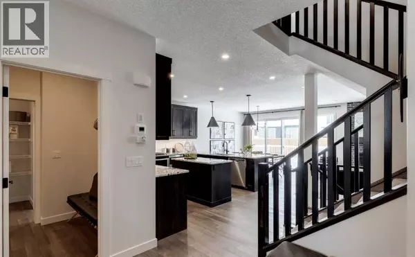 Okotoks, AB T1S5X8,22 Wintergreen Bend