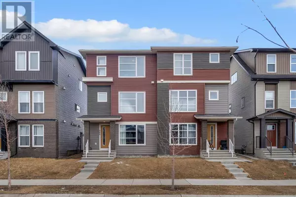 569 savanna Boulevard NE, Calgary, AB T3J0X3
