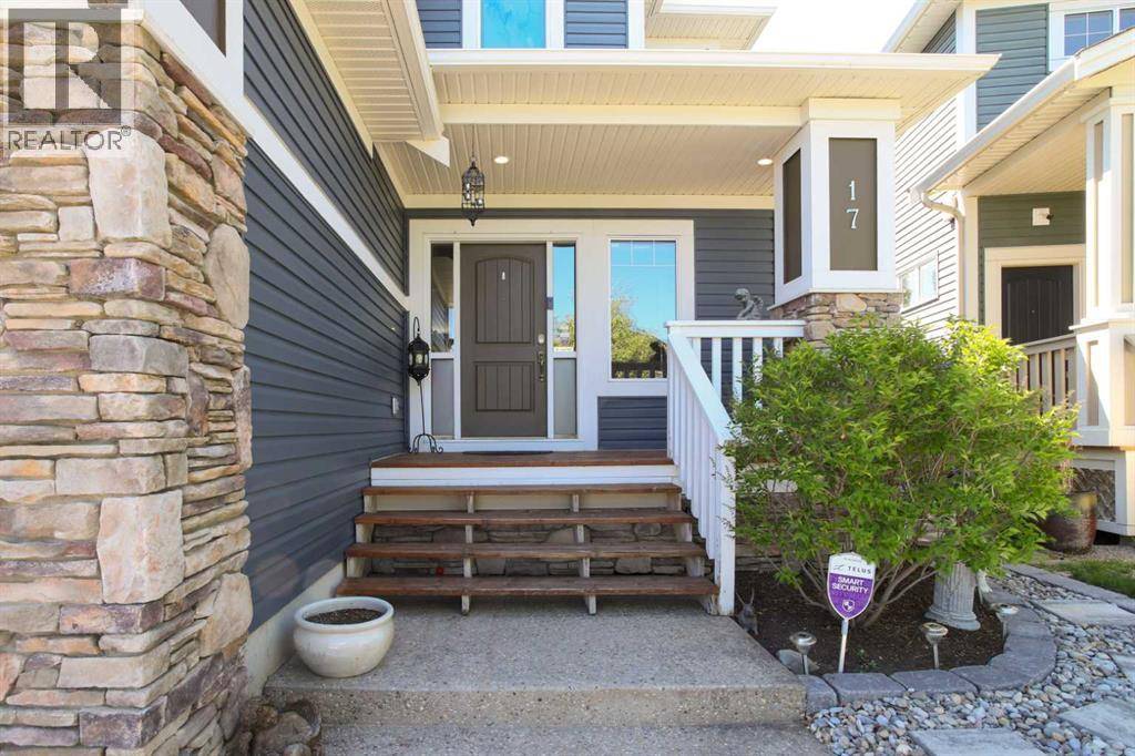 Airdrie, AB T4B0J9,17 Luxstone Rise SW