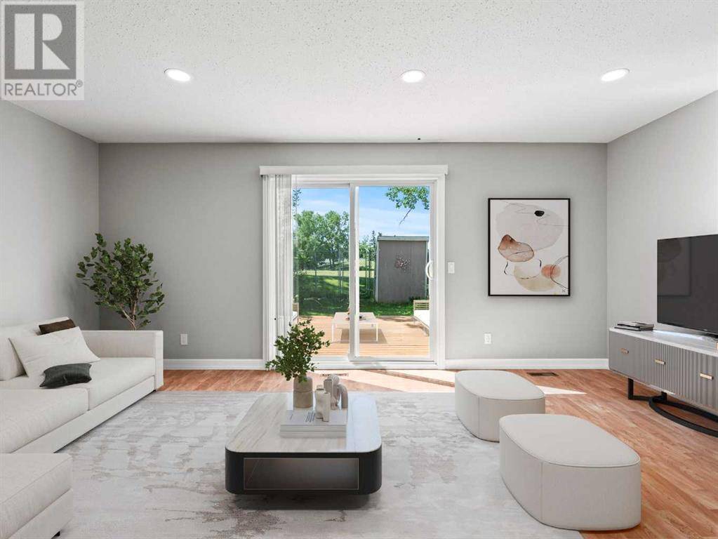 Calgary, AB T2J4L4,504, 9930 Bonaventure Drive SE