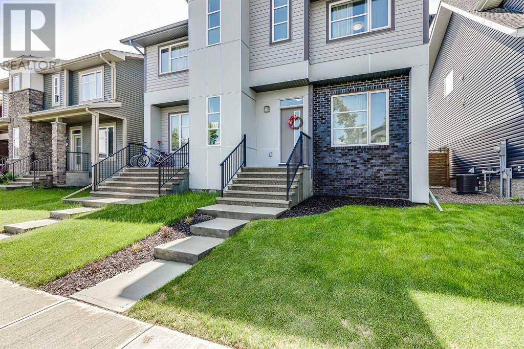 Airdrie, AB T4B5E2,225 Chinook Gate Park SW