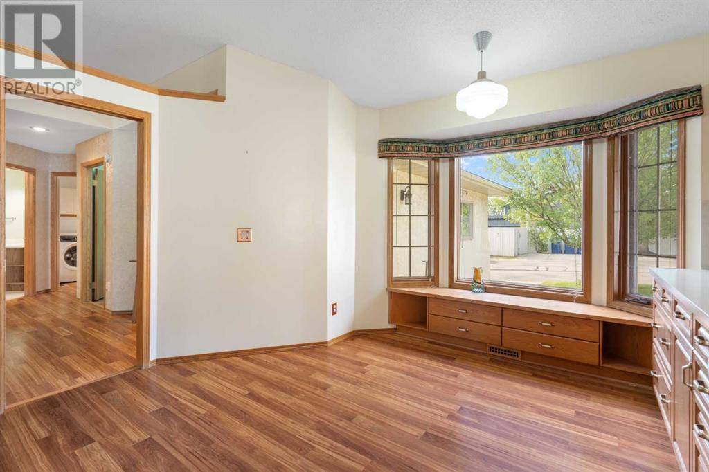 Calgary, AB T3A3S2,103 Edgepark Villas NW