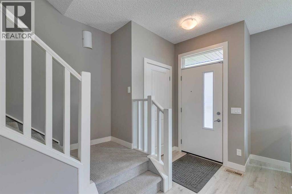 Calgary, AB t2x4h7,84 Walgrove Drive SE