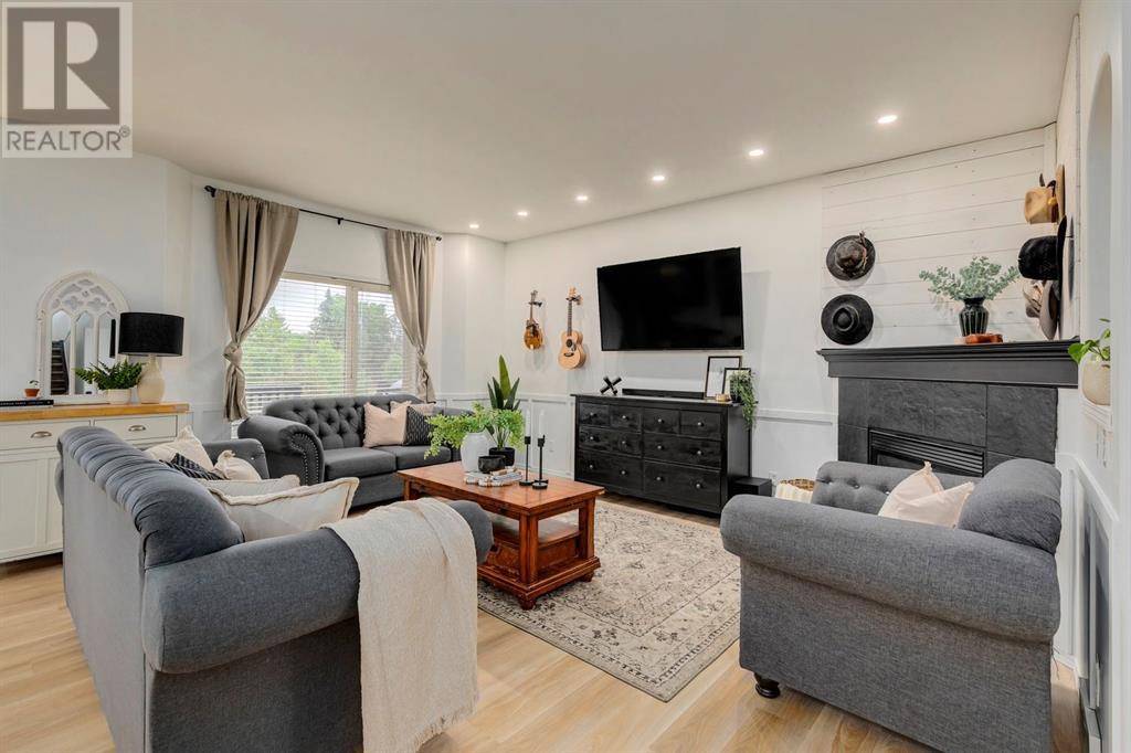 1209 Kingsland Road SE, Airdrie, AB T4A0A4