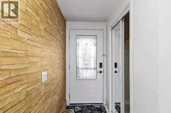 Fort Mcmurray, AB T9H4P9,116 Wallace Place