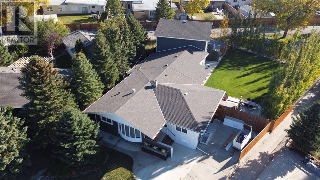 2146 9b Avenue S, Lethbridge, AB t1j1y3