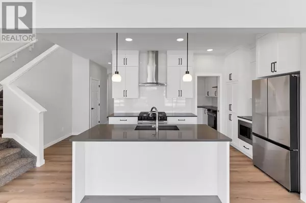 433 Lewiston Landing NE, Calgary, AB T3P2P3