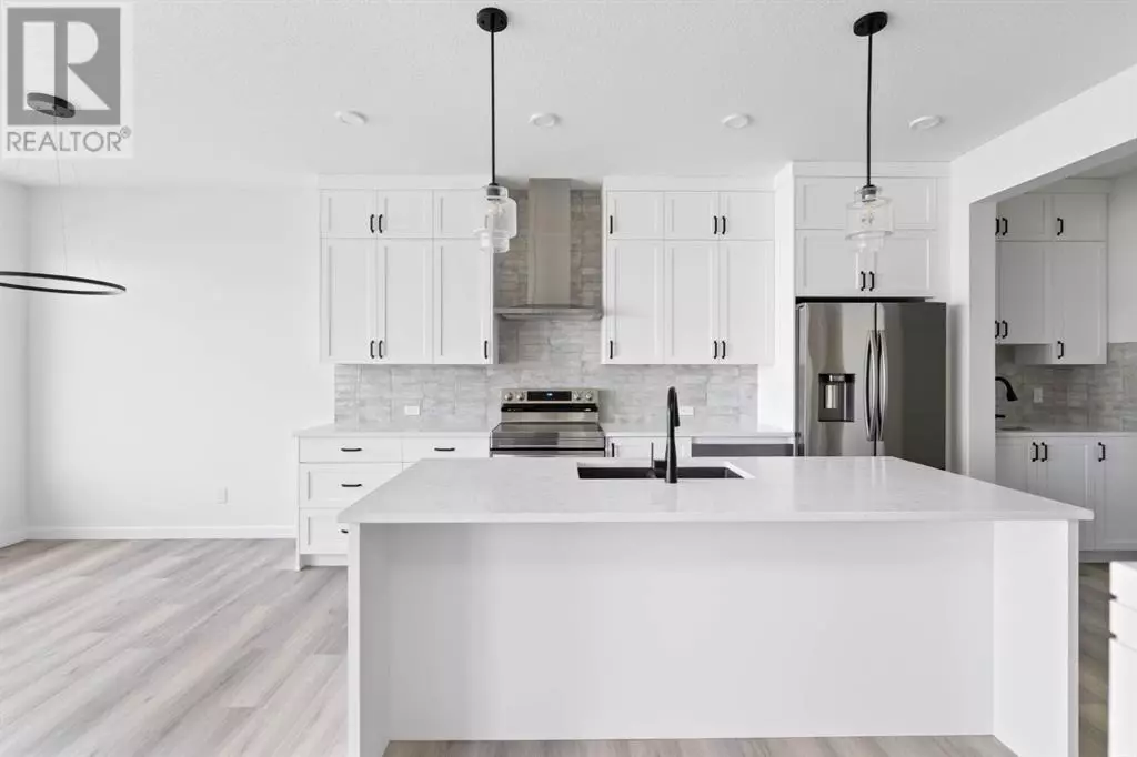 Calgary, AB T3P2P3,437 Lewiston Landing NE