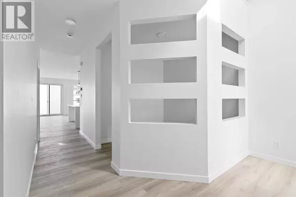 Calgary, AB T3P2P3,437 Lewiston Landing NE