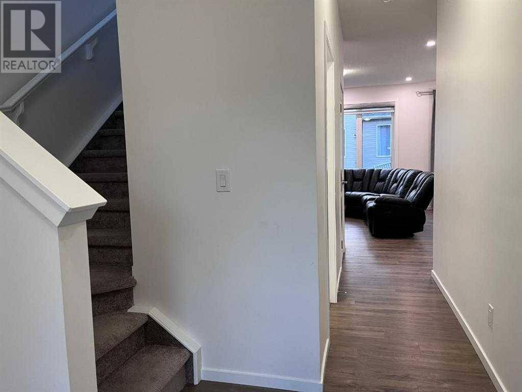 Calgary, AB T3P2A8,55 carringwood Grove NW